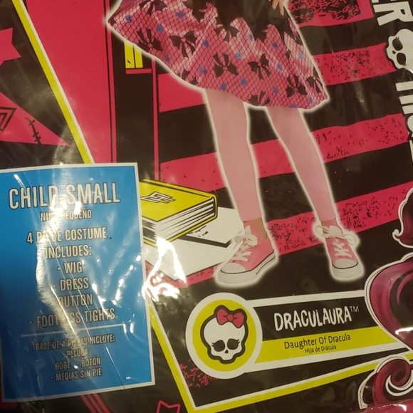 Halloween Costumes - Picture 2 of 3